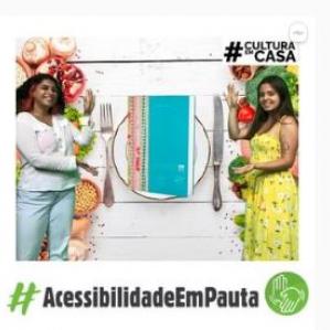 Duas mulheres e ao fundo, alimentos