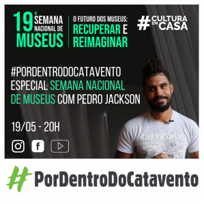 Homem negro e ao lado informativo sobre novo episódio